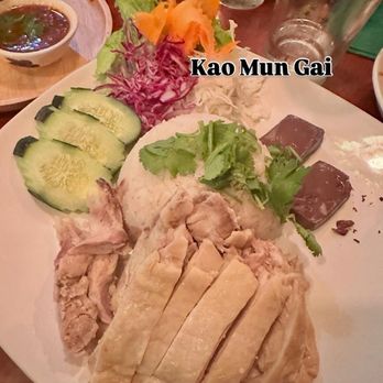 Mahanakhon Noodle Bar - Thai Near Me - Chicago, Illinois