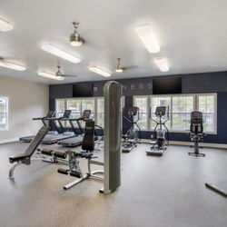 Oak Grove Apartments