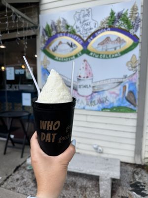 Sno-La Snowballs by null