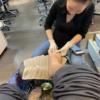 Passion Nails - Pay more attention to the phone in my feet - Nail Salons Near Me - Atlanta, Georgia Passion Nails - Pay more attention to the phone in my feet - Nail Salons Near Me - Atlanta, Georgia