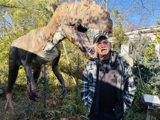 Backyard Terrors and Dinosaur Park by null