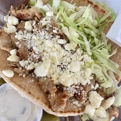 Cugini's Pizza - Chicken Gyro