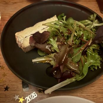 Un Jour à Peyrassol - Cheese - Wine Bars Near Me - Paris, 75 Un Jour à Peyrassol - Cheese - Wine Bars Near Me - Paris, 75