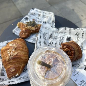 Goddess and the Baker, 33 S Wabash-Millennium Park - Bites were taken before the photo was taken - Coffee & Tea Near Me - Chicago, Illinois
