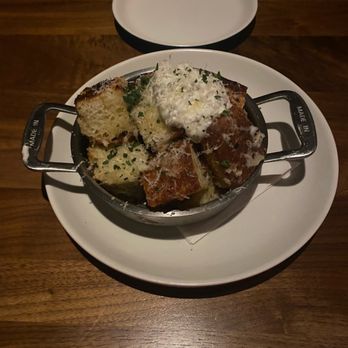 North Italia - White Truffle Garlic Bread - Italian Near Me - Greensboro, North Carolina North Italia - White Truffle Garlic Bread - Italian Near Me - Greensboro, North Carolina