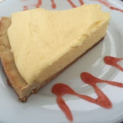 L'Atelier Gourmand - Tarte au citron excellent! Che dire di più, va provata. Mai gustato un aroma di limone così intenso e senza ausili chimici
