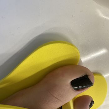 Alli Nails Bar - Nail Salons Near Me - Wayne, Pennsylvania