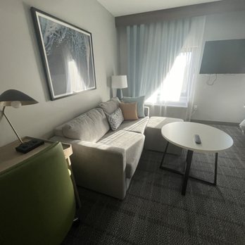 Staybridge - Hotels Near Me - Manteca, California Staybridge - Hotels Near Me - Manteca, California