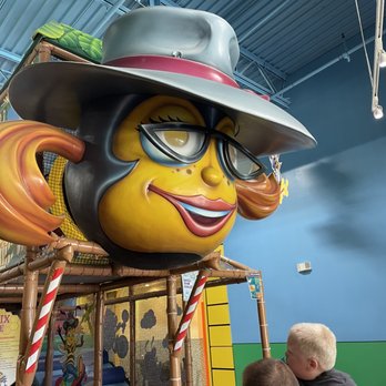 Billy Beez - Kids Activities Near Me - Valencia, California Billy Beez - Kids Activities Near Me - Valencia, California