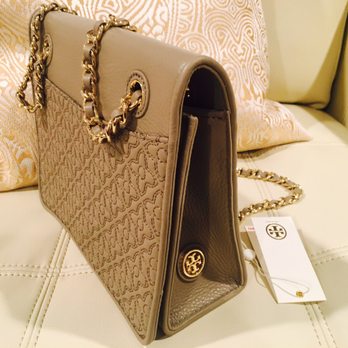 Tory Burch Outlet - Accessories Near Me - Carlsbad, California Tory Burch Outlet - Accessories Near Me - Carlsbad, California