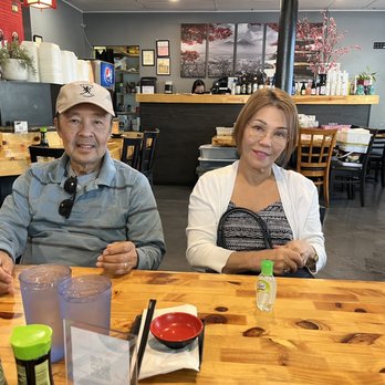 Ju Hachi - Inside - Sushi Bars Near Me - Sacramento, California