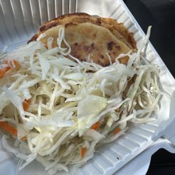 Pupuseria y Taqueria Lupita