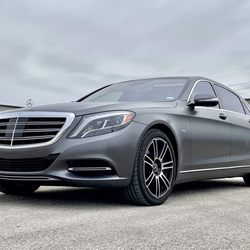 Austin Extreme Graphics - Full automotive restyle for a Mercedes Maybach