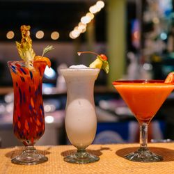 La Chatita Restaurant & Bar - La Chatita Restaurant & Bar