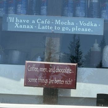 Kelli's Coffees - Coffee & Tea Near Me - Eatonville, Washington