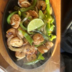 Plaza Garibaldi Mexican Restaurant - Fajita shrimp