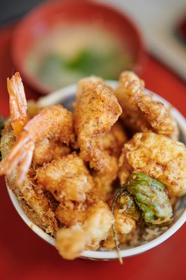 Tendon Tempura Carlos Jr by null