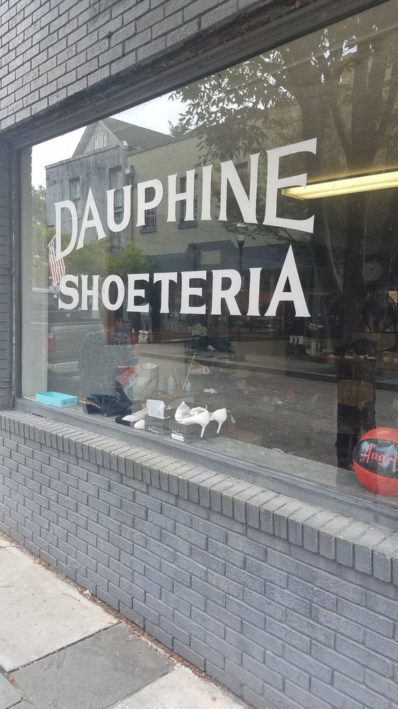 DAUPHINE SHOETERIA 208 Conti St, Mobile, Alabama Shoe Repair