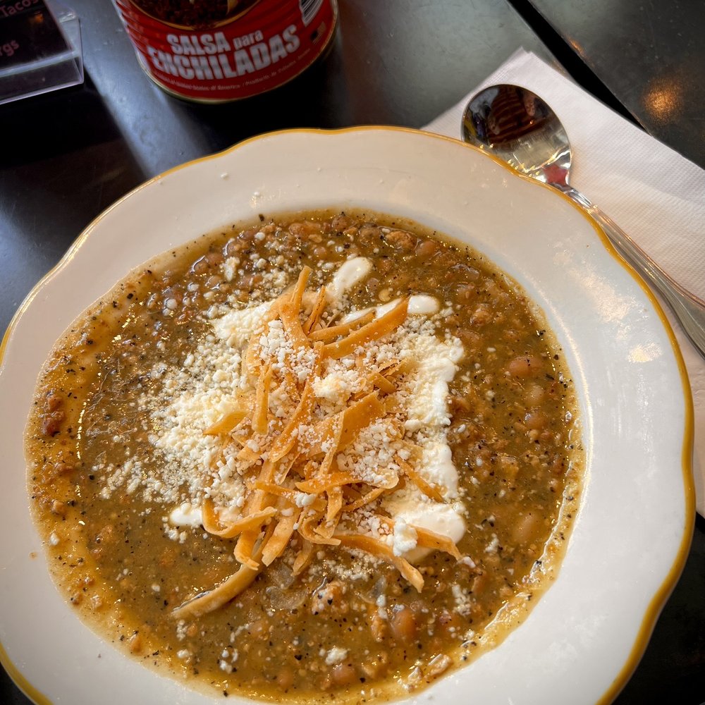 Todos - CHICKEN CHILI VERDE: tomatillo base, chicken, white beans | served with tortilla strips, cotija cheese, & sour cream - Mexican Near Me - Oakland, California Todos - CHICKEN CHILI VERDE: tomatillo base, chicken, white beans | served with tortilla strips, cotija cheese, & sour cream - Mexican Near Me - Oakland, California