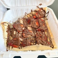 Crepe Baby - Strawberry Crepe Baby Dream - Nutella, strawberries and banana