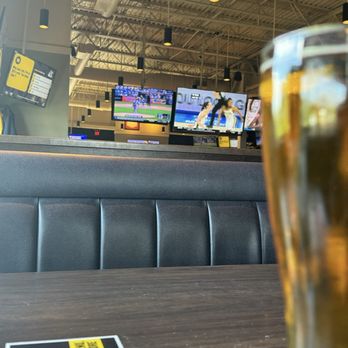 Buffalo Wild Wings - Chicken Wings Near Me - Bloomington, Indiana Buffalo Wild Wings - Chicken Wings Near Me - Bloomington, Indiana