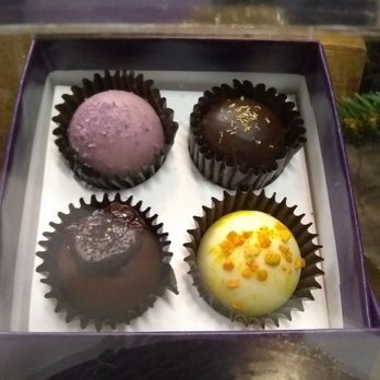 Vosges Haut-Chocolat - Chocolatiers & Shops Near Me - Chicago, Illinois Vosges Haut-Chocolat - Chocolatiers & Shops Near Me - Chicago, Illinois