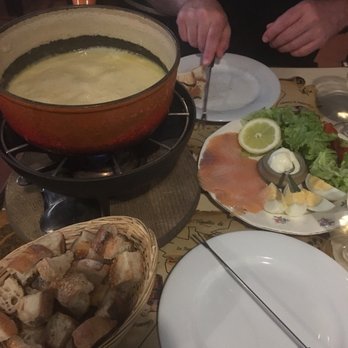 Pain Vin Fromages - Fondue & Viking salad - Fondue Near Me - Paris, 75 Pain Vin Fromages - Fondue & Viking salad - Fondue Near Me - Paris, 75
