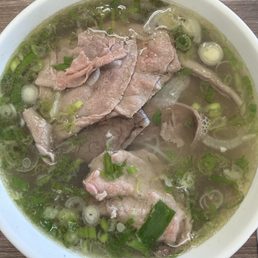 Pho Tai, Chin