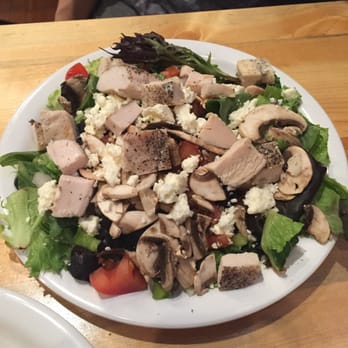 Sexy Pizza - Pretty decent salad with chicken. - Pizza Near Me - Denver, Colorado Sexy Pizza - Pretty decent salad with chicken. - Pizza Near Me - Denver, Colorado