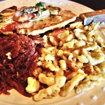 The Haus Bistro - Bars Near Me - Calimesa, California