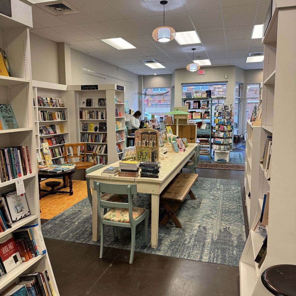 The Open Book - Bookstores Near Me - Warrenton, Virginia