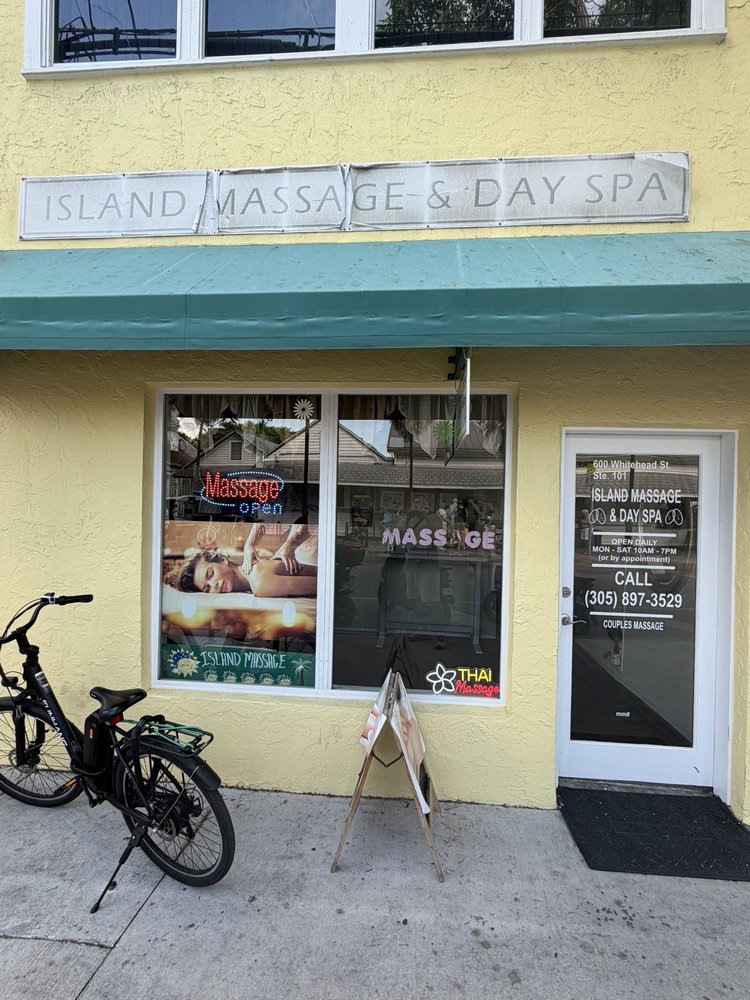 Island Massage & Day Spa Image