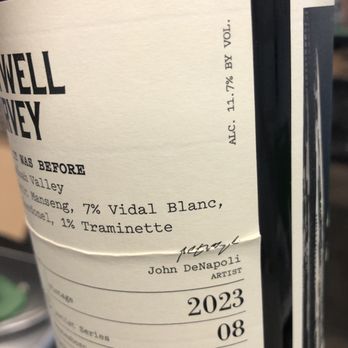Lightwell Survey Wines - wrinkled label and ends don't match up...disappointing - Wineries Near Me - Waynesboro, Virginia