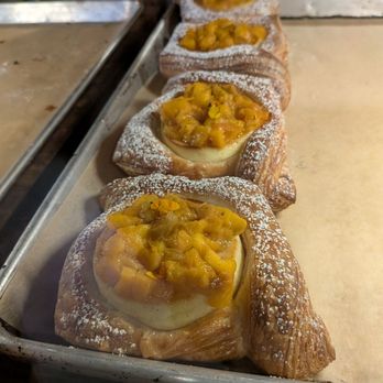 The Rhu - Cafes Near Me - Asheville, North Carolina