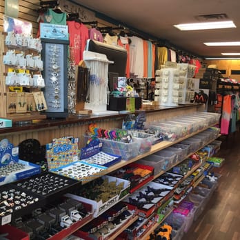Paradise Island - Souvenir Shops Near Me - Perdido Key, Florida