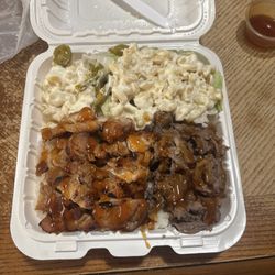 No potato at all. I even moved the Mac to see if there was potato under and there wasn't.