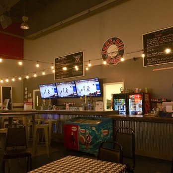 Face-Off Cafe - Inside 2019 - Pizza Near Me - Richmond, Virginia Face-Off Cafe - Inside 2019 - Pizza Near Me - Richmond, Virginia
