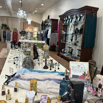 Voluptuary - Jewelry Near Me - Los Gatos, California