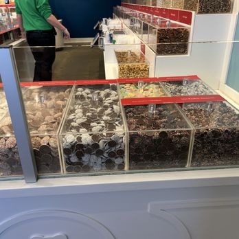Albanese Confectionery Group - Candy Stores Near Me - Merrillville, Indiana Albanese Confectionery Group - Candy Stores Near Me - Merrillville, Indiana