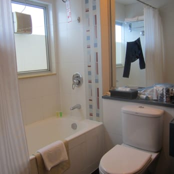 城景國際 - The bathroom - Hotels Near Me - Hong Kong, HK