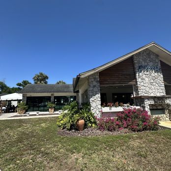 Psomi - Outdoor restaurant - Bakeries Near Me - Tampa, Florida Psomi - Outdoor restaurant - Bakeries Near Me - Tampa, Florida