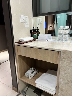 Crowne Plaza Changi Airport by IHG by null