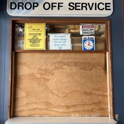 Launderland Coin Laundry - Closed at 2:15 on a Friday