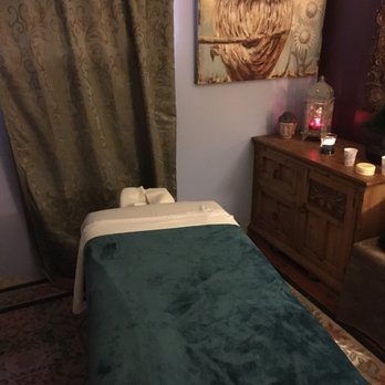 The Zen Den Spa - Massage room - Chiropractors Near Me - Whittier, California The Zen Den Spa - Massage room - Chiropractors Near Me - Whittier, California