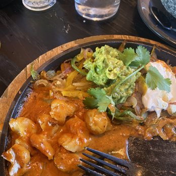 La Popular - Shrimp fajitas - Cocktail Bars Near Me - Claremont, California La Popular - Shrimp fajitas - Cocktail Bars Near Me - Claremont, California