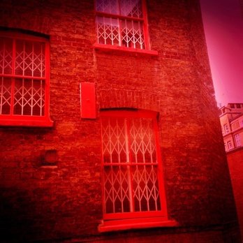 Whitechapel Gallery - Whitechapel Windows! - Art Galleries Near Me - London, XGL