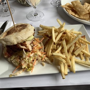 Balboa Cafe - Bars Near Me - San Francisco, California