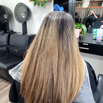 Fancy Cuts - Before trim, highlights and gray blending. - Hair Salons Near Me - San Leandro, California
