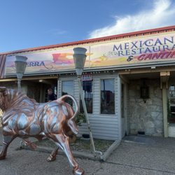Mi Tierra Restaurant And Cantina - Entrance