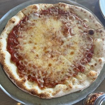 Monkeypod Kitchen by Merriman - Kids cheese pizza - kids loved this - New American Near Me - Kihei, Hawaii Monkeypod Kitchen by Merriman - Kids cheese pizza - kids loved this - New American Near Me - Kihei, Hawaii
